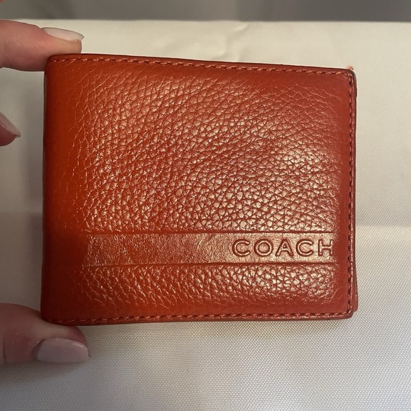 Coach ORANGE Genuine Pebbled Leather Men's Bilfold Wallet Card Case - Picture 1 of 12